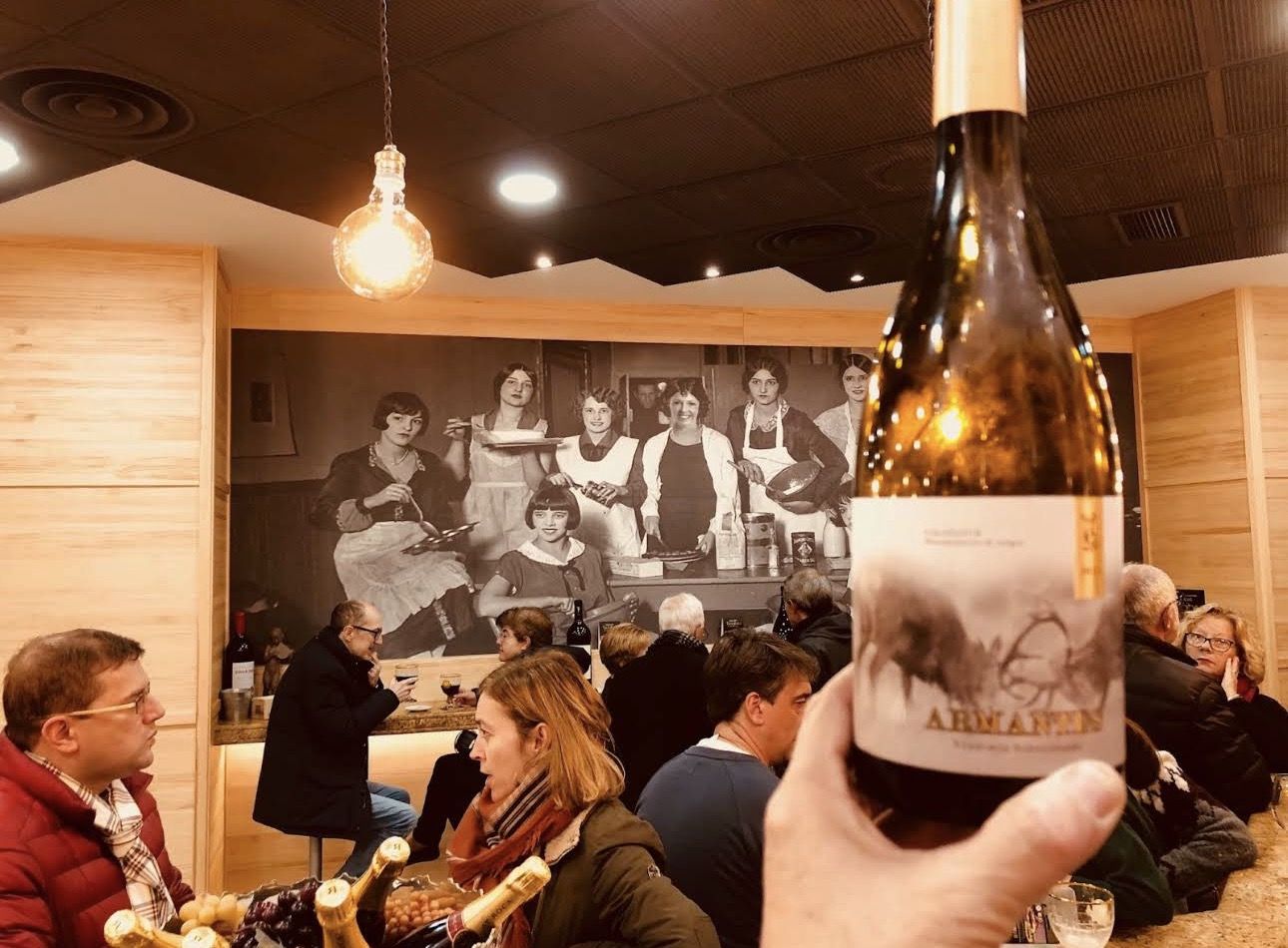 Vino en el comedor